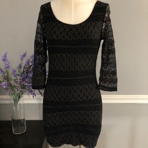 Forever21 Mesh Quarter Sleeve Dress